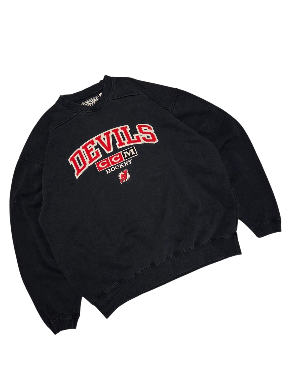 Vintage CCM New Jersey Devils Black Graphic Hockey Sweatshirt - Picture 2 of 5